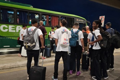 notícia: Equipes do Maranhão e Pará desembarcam no Amapá para Brasileiro de Basquete Sub-16