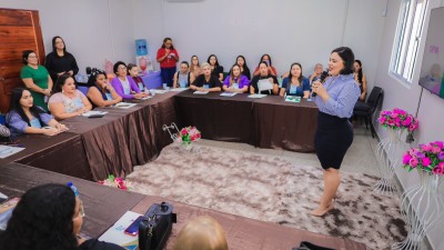 notícia: Secretaria das Mulheres promove encontro com municípios para ampliar proteção e acolhimento no interior do Amapá