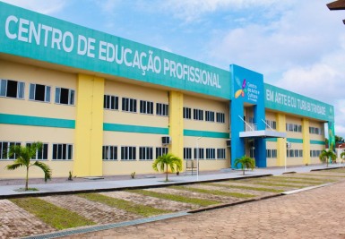 notícia: Aula inaugural do Centro de Educação Profissional Bi Trindade, em Santana, terá show e exposição