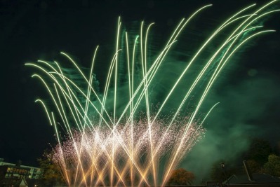 notícia: Réveillon Beira Rio 2024: show 'piromusical' com fogos silenciosos vai marcar a chegada do ano novo, no Amapá