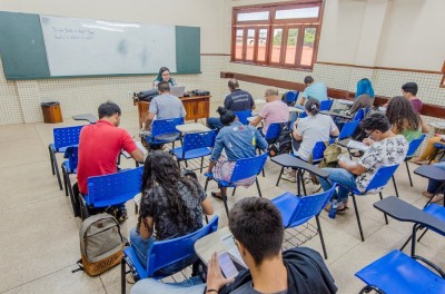 notícia: Governo promove oficina de orientação aos interessados em bolsas de estudos em universidades japonesas