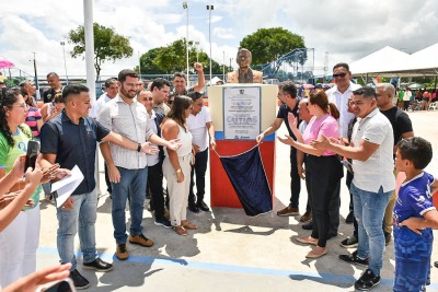 notícia: Governador Clécio Luís participa dos 31 anos de Cutias do Araguari com entregas ao município