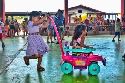 notícia: Governo do Amapá garante alegria e diversão para garotada do Conjunto Miracema com projeto 'Criança Feliz'