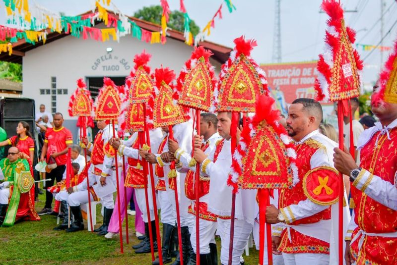 Missa celebra a fé do povo de Mazagão Velho no Dia de São Tiago.

Em 2024, festividade completa 247 anos de tradição e recebe apoio do Governo do Amapá. <div class='credito_fotos'>Foto: Maksuel Martins   |   <a href='/midias/2024/originais/15645_c4f55881-b7bb-1d84-ac5f-2c889fba2064.jpg' download><i class='fa-solid fa-download'></i> Download</a></div>