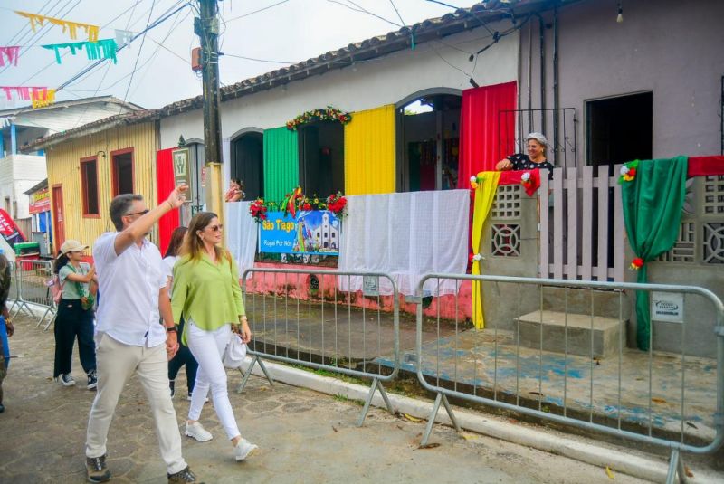 Missa celebra a fé do povo de Mazagão Velho no Dia de São Tiago.

Em 2024, festividade completa 247 anos de tradição e recebe apoio do Governo do Amapá. <div class='credito_fotos'>Foto: Maksuel Martins   |   <a href='/midias/2024/originais/15645_e56f07e7-e392-4b1e-68e5-3d9aa36d6a0f.jpg' download><i class='fa-solid fa-download'></i> Download</a></div>