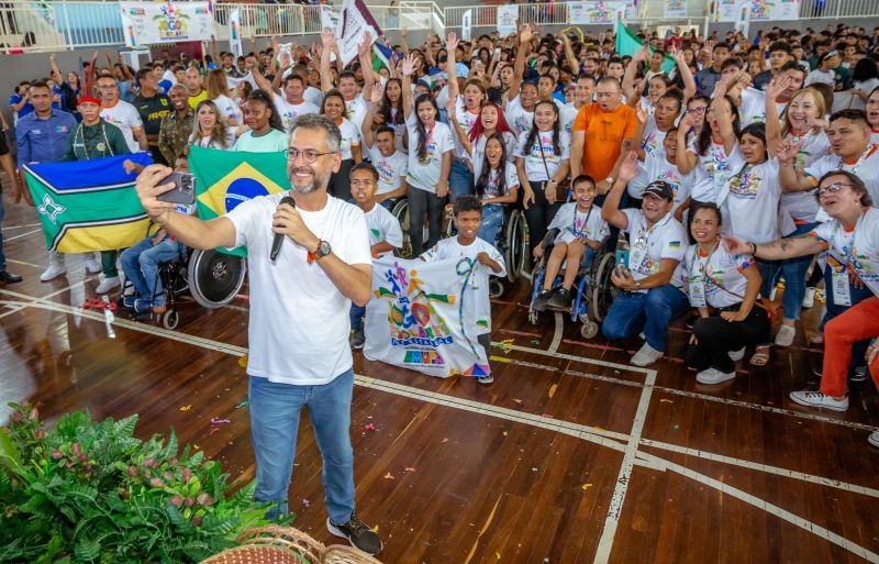 Governador Clécio Luís na abertura dos Jogos Escolares 2024