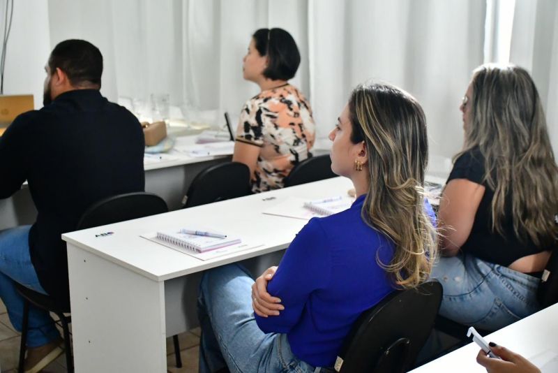 A capacitação foi dividida em partes teóricas e práticas