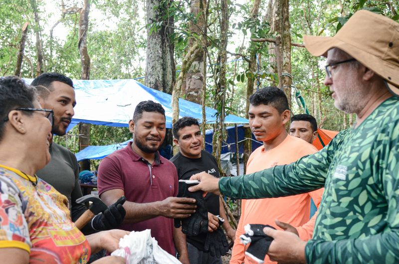 Expedição também conta com apoio dos extrativitas da RDS do Rio Iratapuru