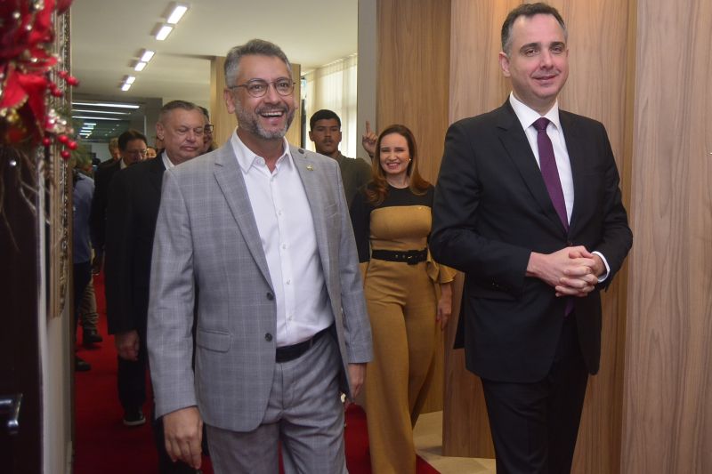 Governador Clécio Luís recepcionou Rodrigo Pacheco em sua entrada no palácio do Setentrião