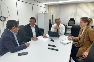 notícia: Governo do Amapá e programa Calha Norte aprovam projeto de reestruturação do Iepa