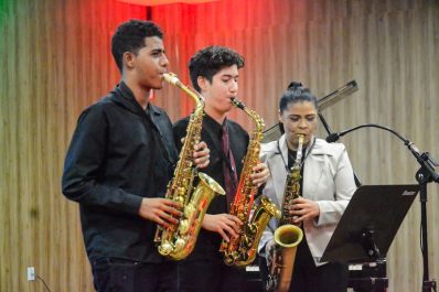 notícia: Governo do Amapá forma cinco turmas do Centro de Educação Profissional de Música Walkíria Lima, em Macapá 