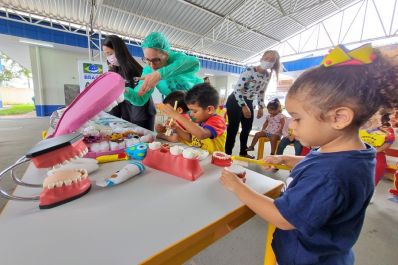 notícia: Mais Sorrisos: Dia D de conscientização sobre saúde bucal leva atendimentos para 150 crianças, em Santana