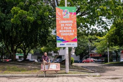 notícia: ‘O carnaval é um dos eventos que mais sensibiliza a população’, diz radialista que acompanha a festa há quase 80 anos