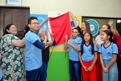 notícia: Governo do Amapá entrega nova estrutura da Escola Estadual do Santa Inês, em Macapá