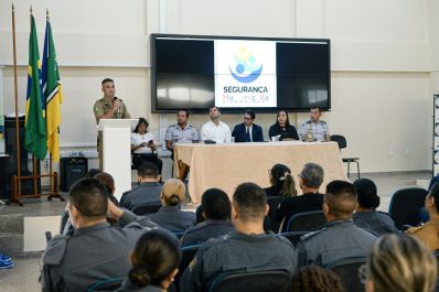 notícia: Governo do Amapá promove capacitação em atendimento inclusivo nos projetos sociais da Segurança Pública