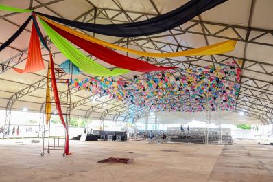 notícia: Arraiá do Povo: Governo do Amapá prepara pista de dança profissional aos quadrilheiros, na Cidade Junina 