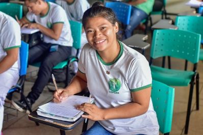 notícia: Governo do Amapá abre mais de 2 mil vagas para cursos gratuitos profissionalizantes 