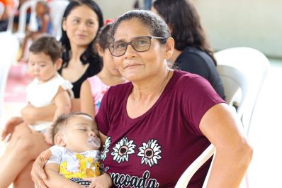 notícia: 'Eu nunca tinha visto um trabalho como este em nossa região', conta ribeirinha atendida pelo programa Mais Sorrisos, do Governo do Amapá