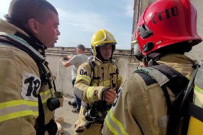 notícia: Governo do Amapá reforça segurança da Festa de São Tiago com mais de 200 militares do Corpo de Bombeiros