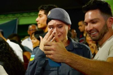 notícia: FOTOS: orgulho e emoção marcam formatura dos 532 novos policiais militares do Amapá