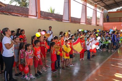 notícia: Governo do Amapá promove abertura dos Jogos Interclasses na Escola Reinaldo Damasceno, em Macapá