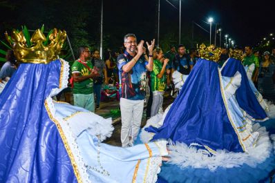 notícia: ‘Carnaval de Santana já tem o reconhecimento de todos’ celebra governador Clécio Luís na última noite do corredor da folia