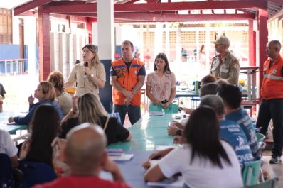 notícia: Comitê de Respostas Rápidas do Governo do Amapá define novo fluxo de atendimento às vítimas dos alagamentos, em Macapá