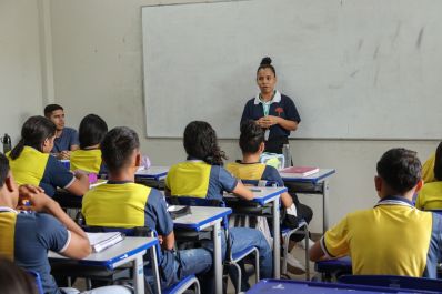 notícia: Governo do Amapá incentiva estudantes a participarem do programa Jovem Senador 2024