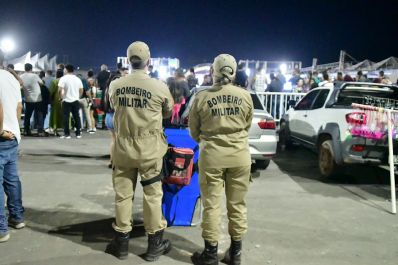 notícia: Governo do Amapá reforça segurança do Arraiá do Povo com mais de 500 militares do Corpo de Bombeiros