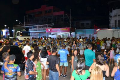 notícia: 'Na Levada do Samba': Maracatu, Império da Zona Norte e Embaixada abrem apresentações carnavalescas na orla do Rio Amazonas