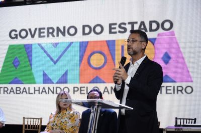 notícia: 'Notícia é verdade e todos precisam ter acesso à ela', destaca governador ao lançar a Agência de Notícias do Amapá e manifesto contra a desinformação