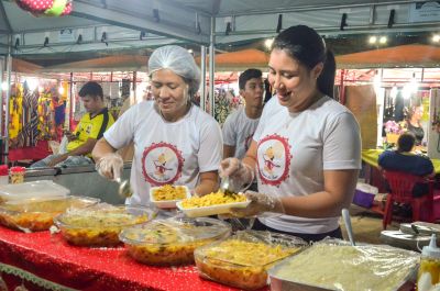 notícia: 53ª Expofeira: Governo do Amapá orienta empreendedores populares sobre a inscrição para uso de espaços