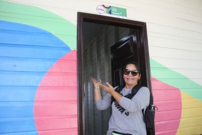 notícia: 'Agora temos um espaço confortável e privativo', comemora professora da Escola Padaria