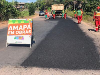 notícia: Governo do Amapá realiza recuperação asfáltica na Rodovia AP-440, em Macapá