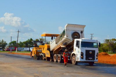 notícia: 53ª Expofeira: Governo do Amapá pavimenta 18 mil metros quadrados do Parque de Exposições da Fazendinha, em Macapá