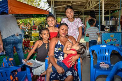 notícia: ‘Leite materno é amor e vida’, diz mãe durante programação do Agosto Dourado promovida pelo Governo do Amapá