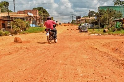 notícia: Governo do Amapá avança na mobilidade urbana e lança Plano de Pavimentação Asfáltica para Oiapoque