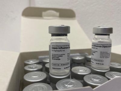 notícia: Governo do Amapá distribui 100 mil doses da vacina contra a Influenza para os municípios