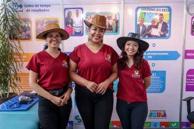 notícia: Trio de fisioterapeutas aposta na 53ª Expofeira do Amapá para empreender negócio e divulgar serviços para a saúde