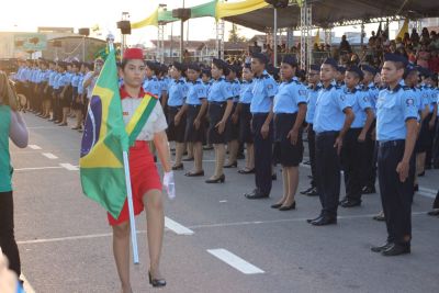 notícia: Emoção marca rito de passagem de alunos das escolas de gestão compartilhada do Governo do Estado