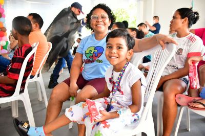 notícia: ‘Momento de alegria para ele’, diz mãe de paciente em ação no Hospital da Criança e Adolescente, em Macapá