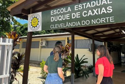 notícia: Oiapoque recebe orientações de equipes do Governo do Amapá e FNDE sobre gestão escolar