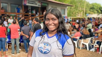 notícia: 'Vamos fazer nossas atividades com alegria', conta estudante sobre escola entregue pelo Governo do Amapá na Zona Rural de Macapá