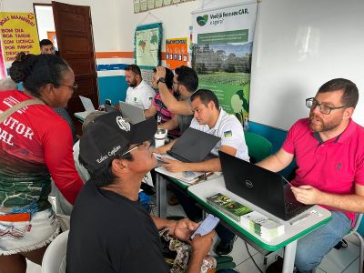 notícia: Governo do Amapá garante acesso a linhas de crédito e benefícios ambientais para população quilombola