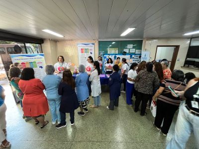 notícia: Governo do Amapá orienta profissionais e pacientes sobre prevenção de lesões por pressão no Hcal, em Macapá