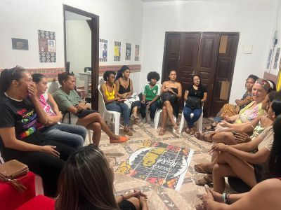 notícia: Governo do Estado realiza debate sobre equidade racial com mulheres na fronteira, em Oiapoque 