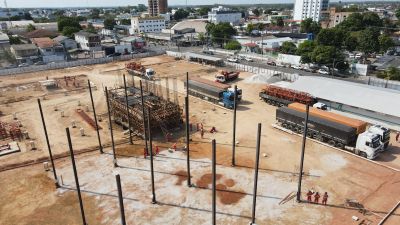 notícia: Governo do Estado inicia concretagem da laje do segundo pavimento no novo Hospital de Emergências de Macapá