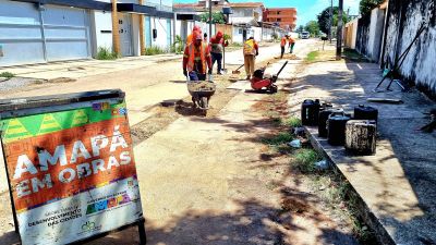 notícia: Ruas e avenidas de Macapá recebem serviços de recuperação asfáltica pelo Governo do Amapá