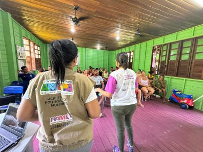 notícia: Ribeirinhas do Bailique recebem atendimento do Governo do Amapá durante a 148ª Jornada Fluvial da Justiça estadual