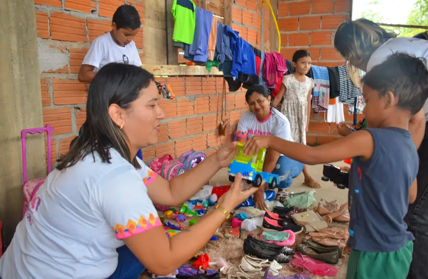 Ação contou com Bazar Solidário, organizado pelo Camuf 